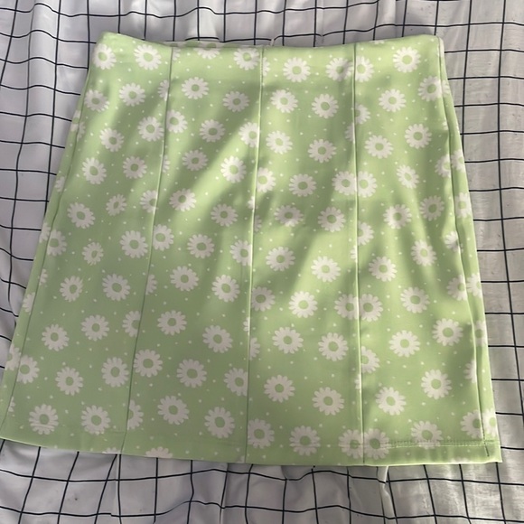 flower skirt - Picture 1 of 2